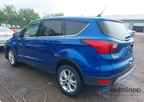 2019 Ford Escape Se from USA, damaged, VIN 1FMCU0GD1KUB77058